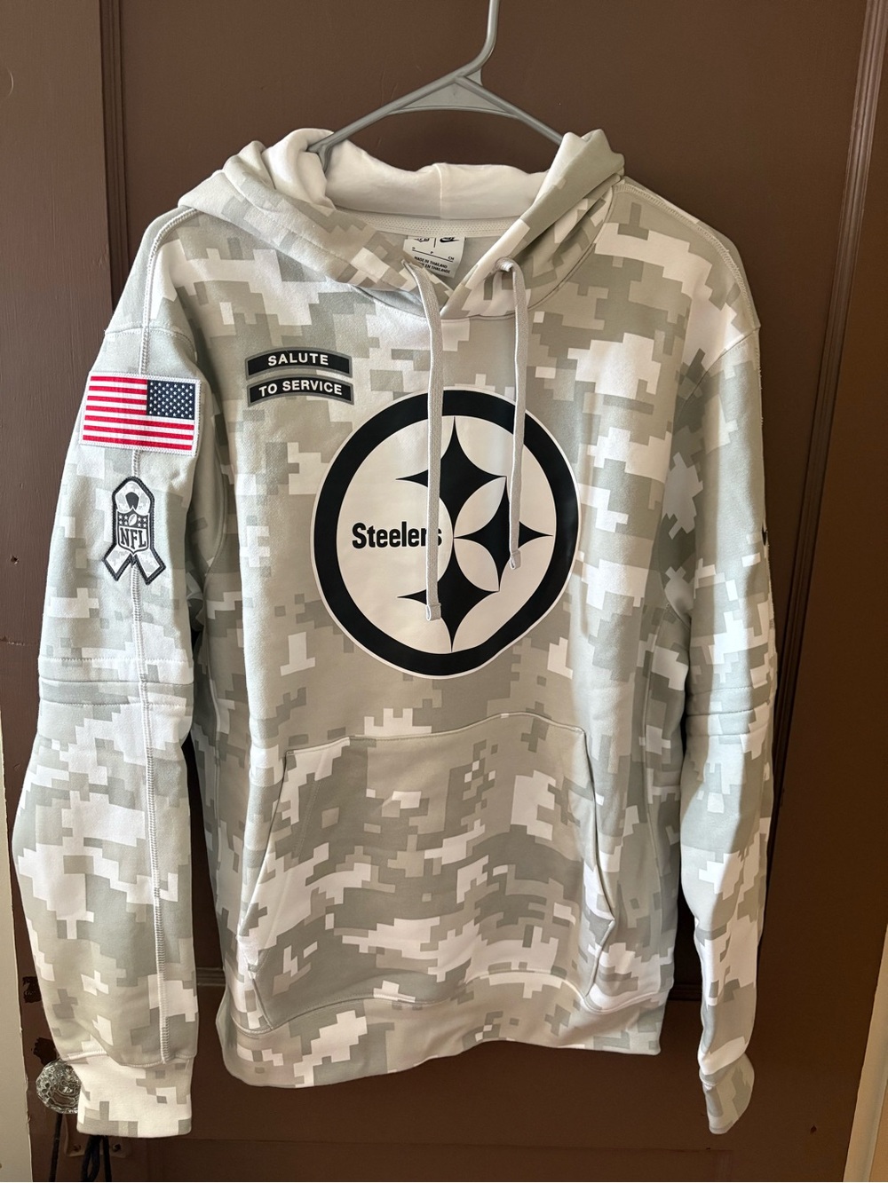 Nike Men’s Gray Digital Camo Steelers Crewneck Hoodie